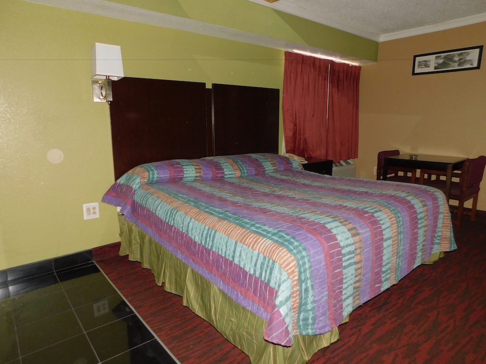 Mounts Motel