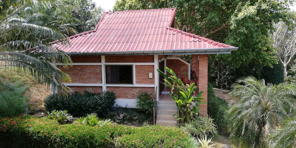 Freedom Estate
