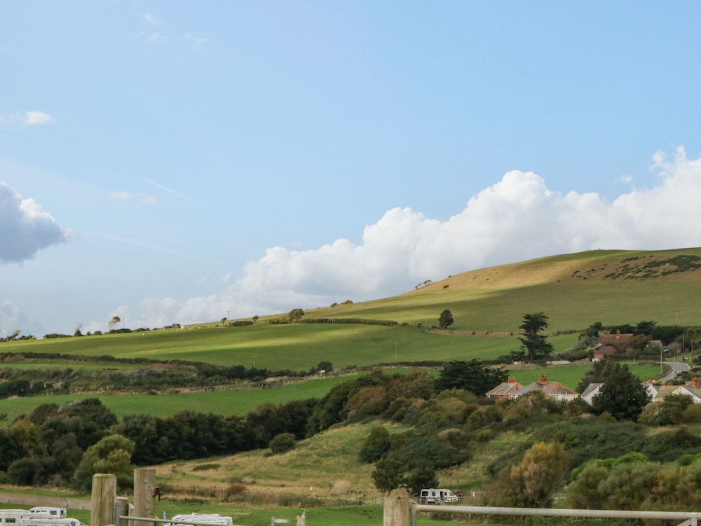 Cliff Barn