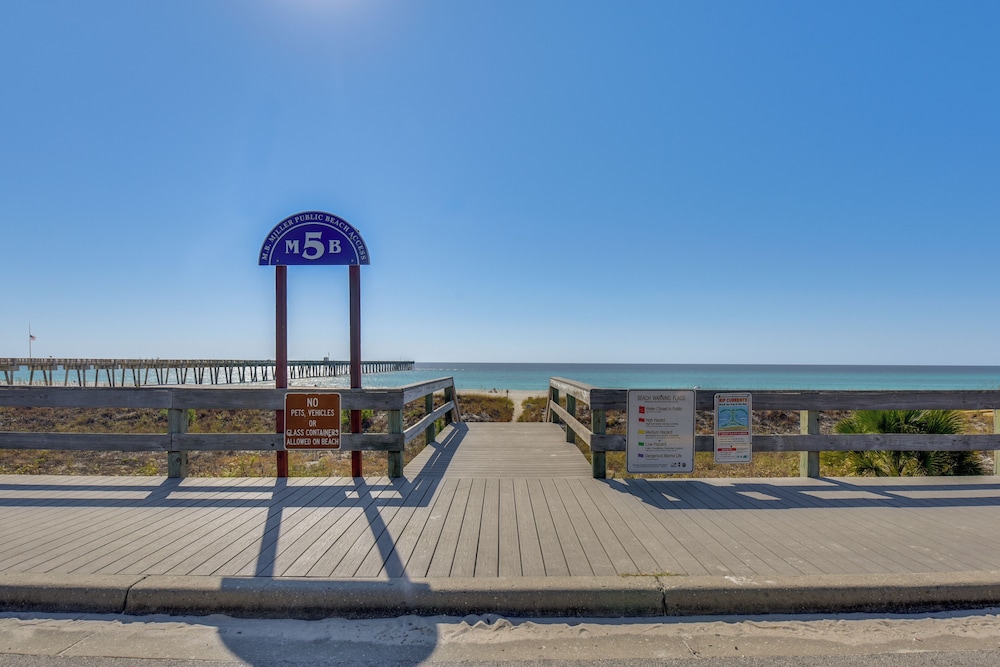 Walk to Pier: Modern PCB Getaway w/ Private Pool!