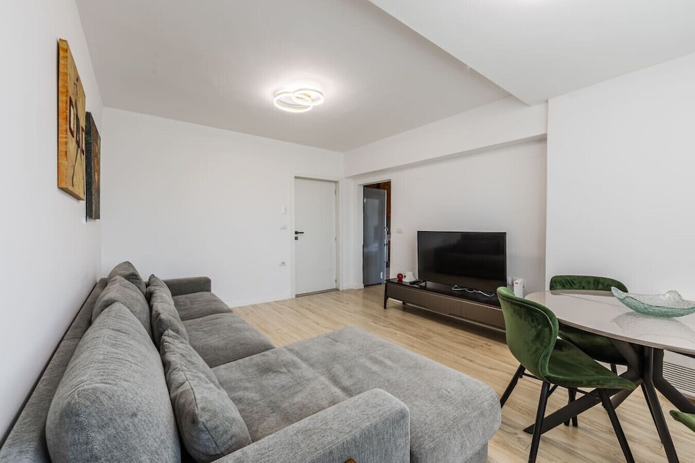 Spacious Stay in the Heart of Tirana
