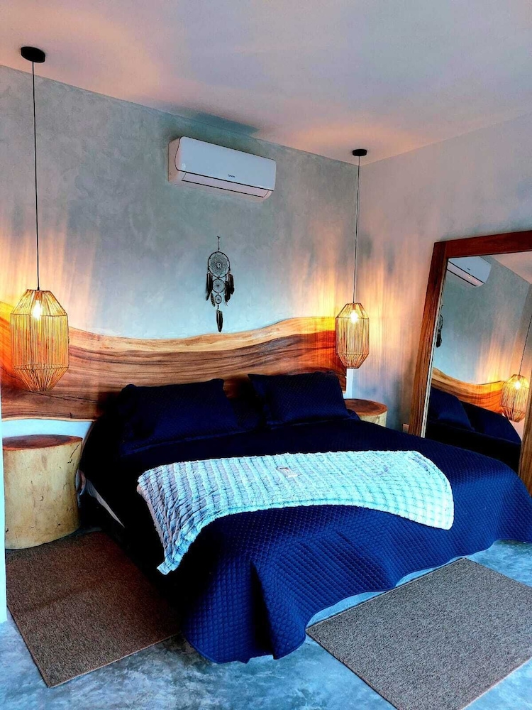 Luna Rossa  Beach Villas view 3