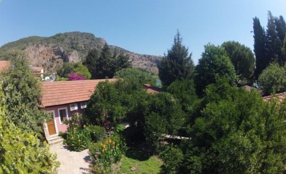 Lindos Pansiyon