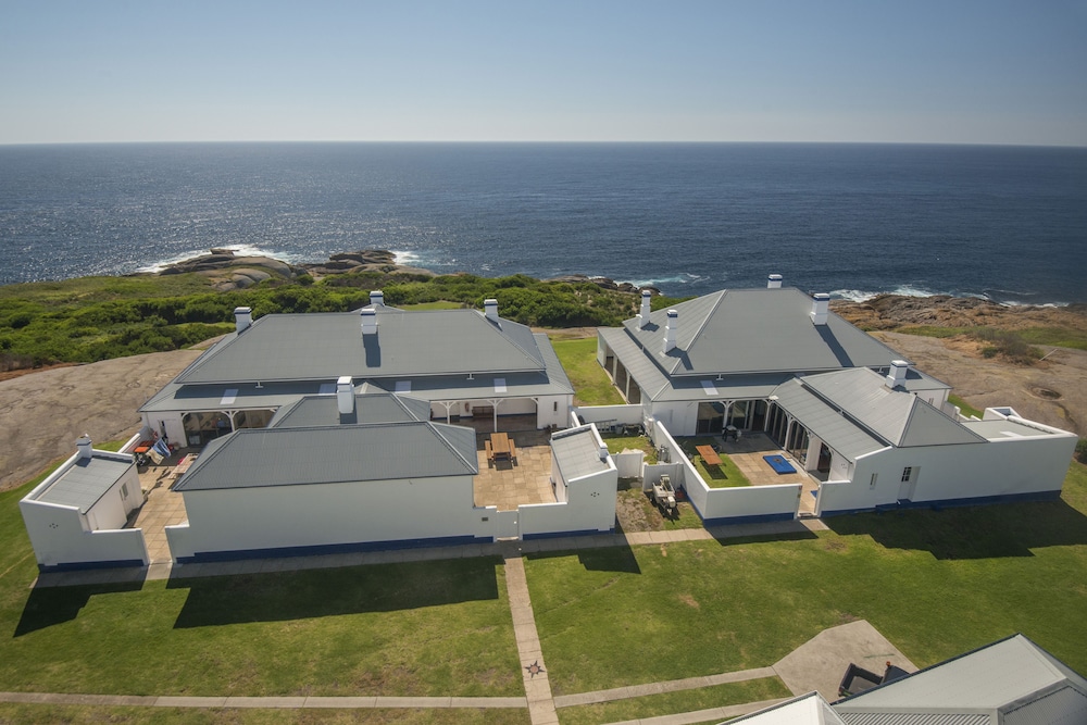 Montague Island Lighthouse view 4