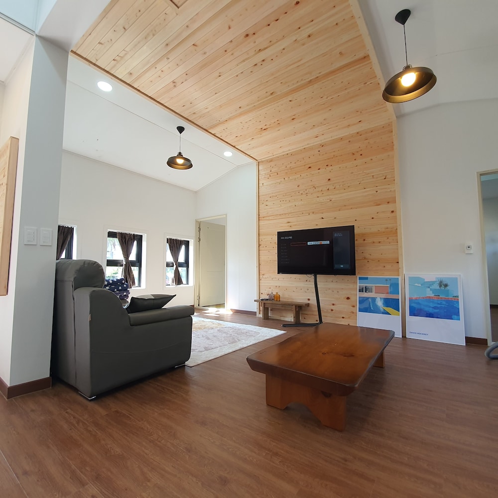 On The Stone Guesthouse 1 - Hostel 50