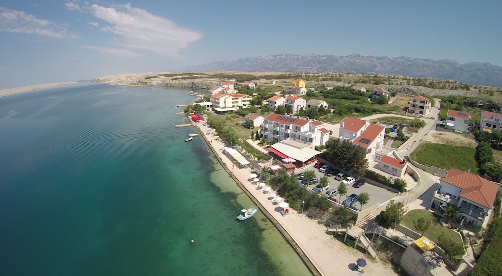 Pension Augustino
