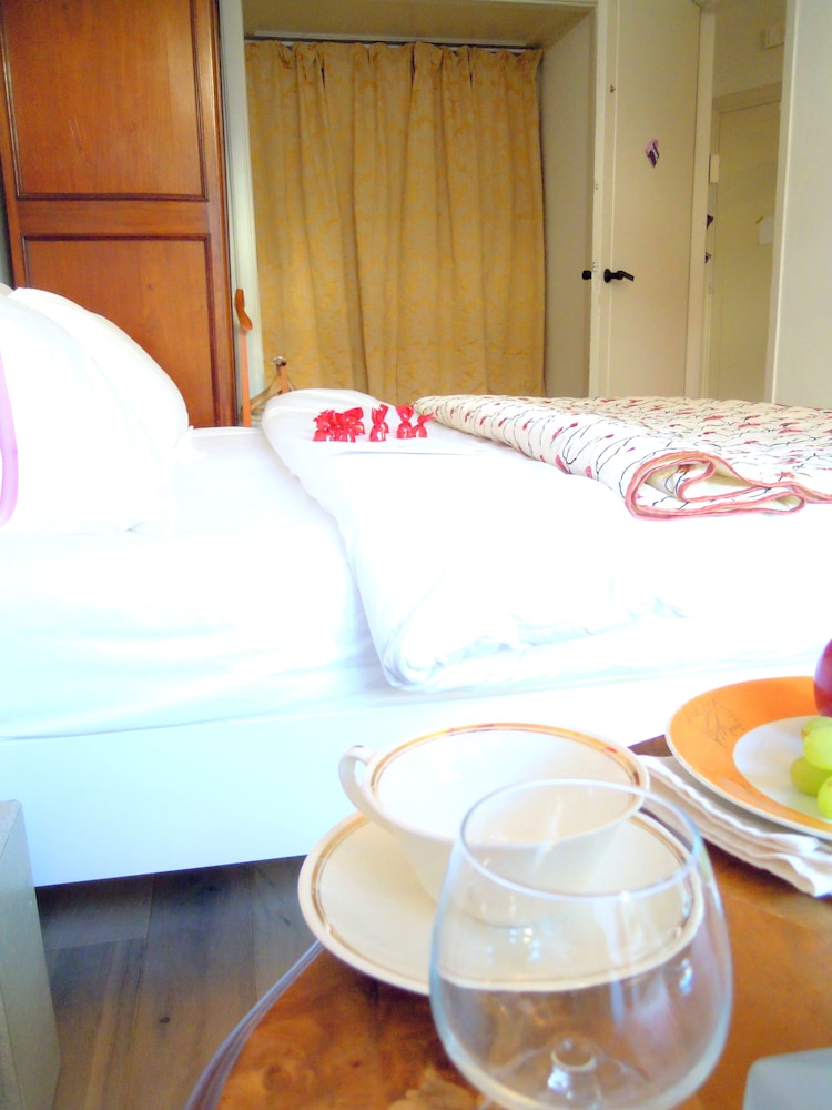 Miss Ortelia b&b