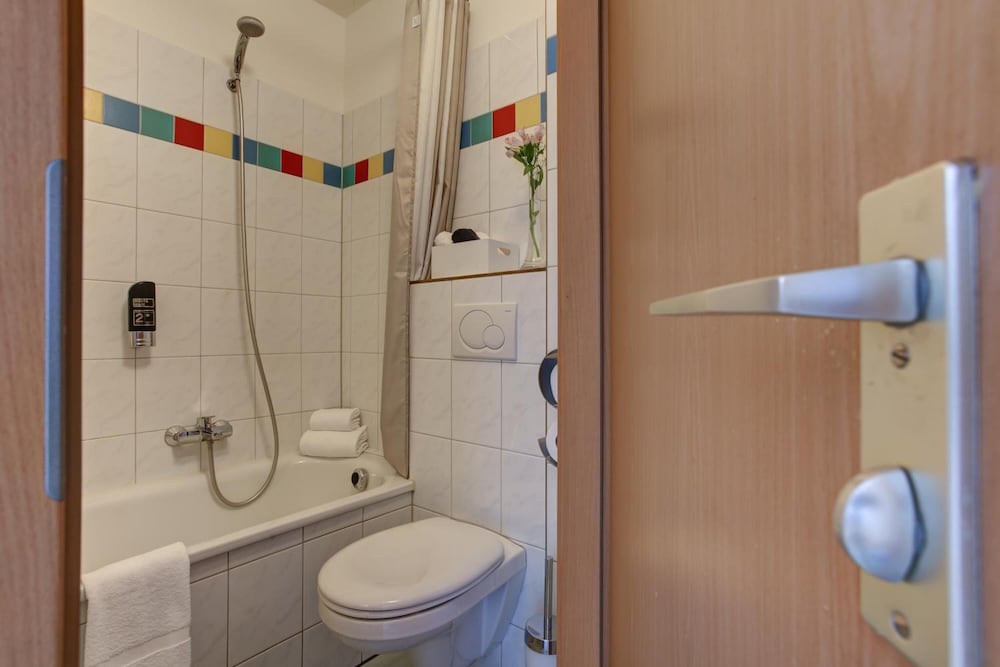 Hamburg Vacations - Boardinghouse Mundsburg - Property Image 10
