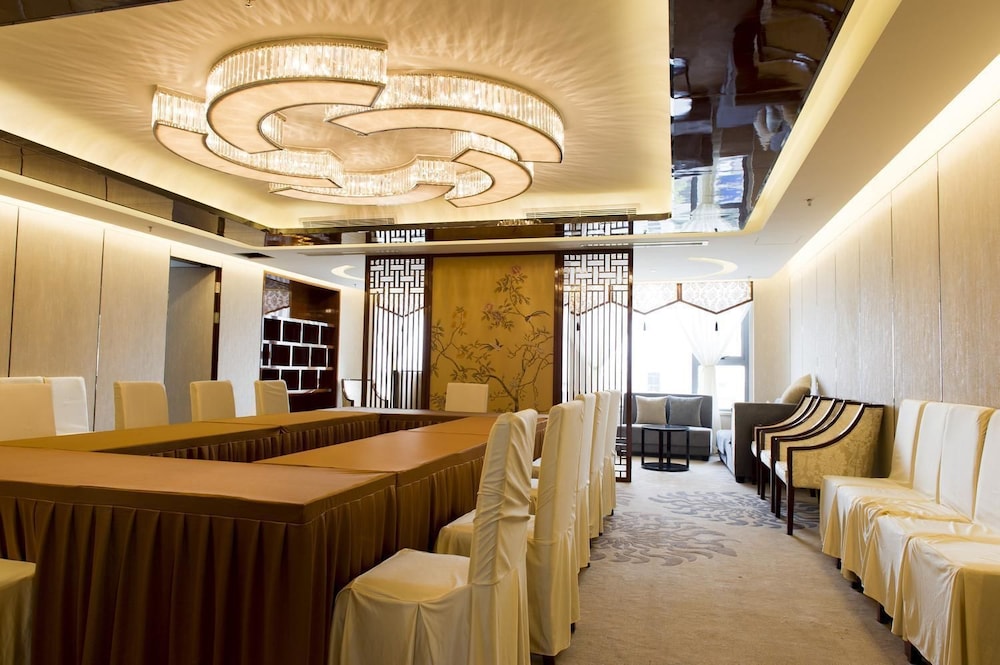 Yangzhou Vacations - Yang Peng Jin Jiang Hotel - Property Image 3