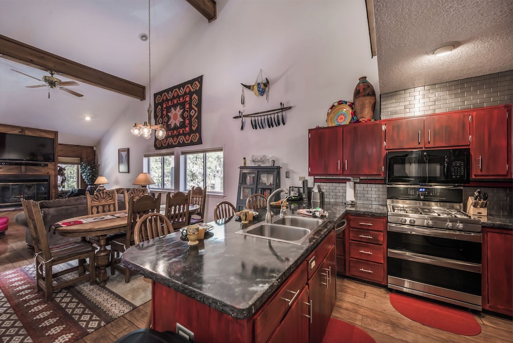 DreamCatcher by Ruidoso Vacation Rentals
