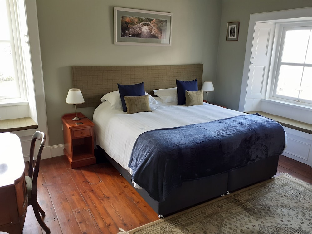 Cardhu Country House