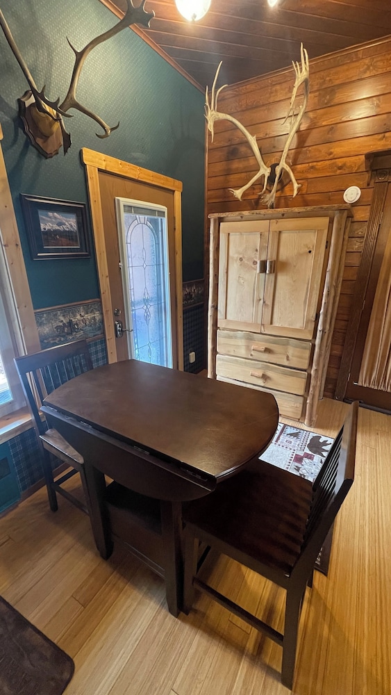 Talkeetna Denali View Lodge and Cabins