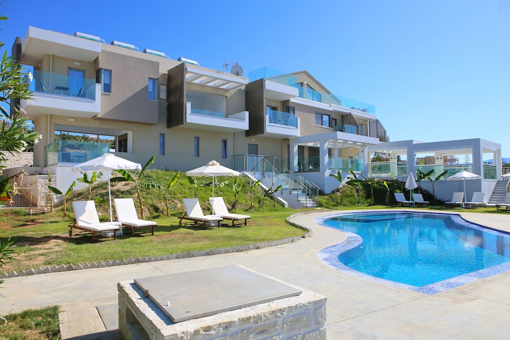Hellas Beach