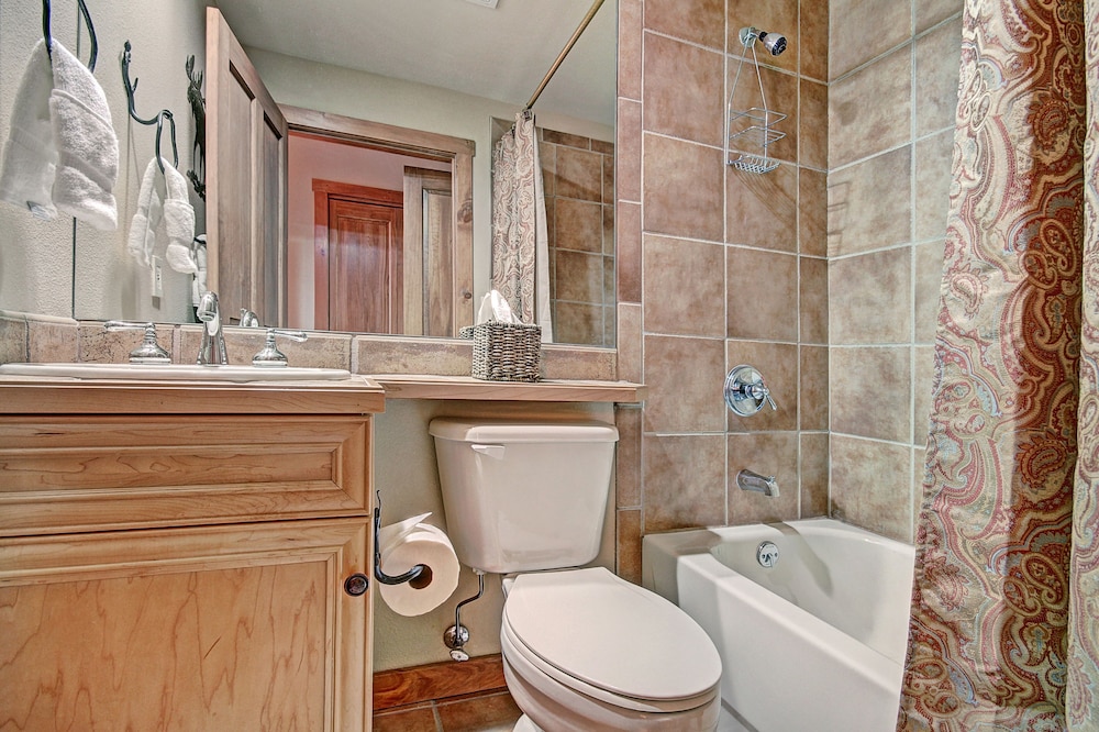 3069 Timbers 2 Bedroom Condo by RedAwning