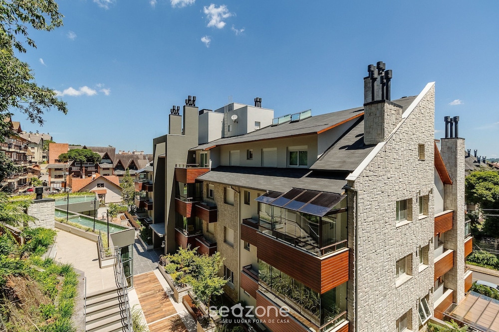 Beautiful Apt. in the Center of Gramado-rs Lar0406