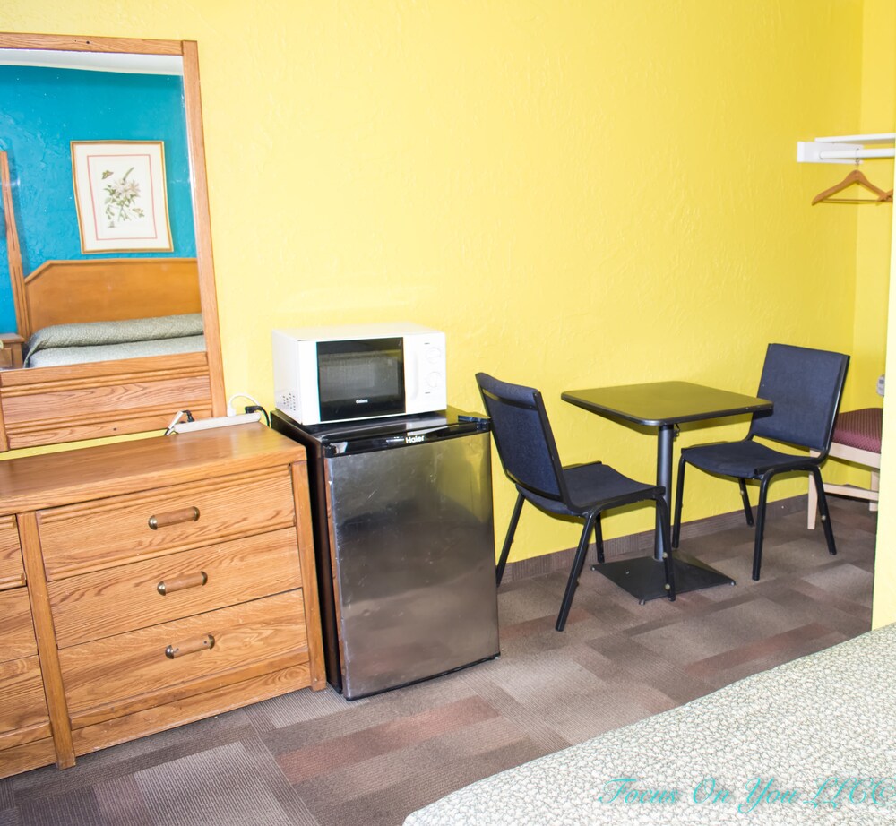 Bloomfield Motel