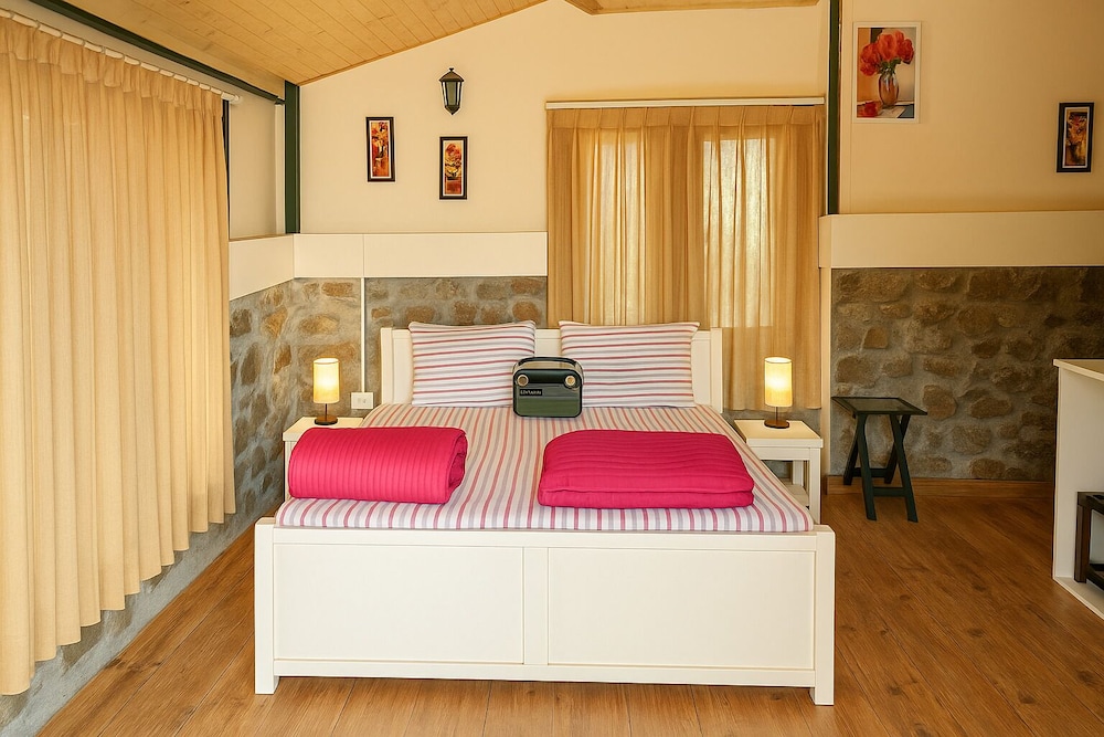 Bougainvilla Mountain Retreat