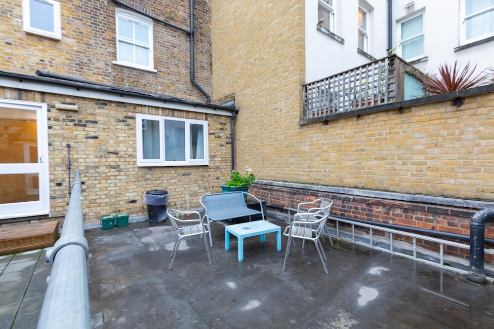 Bright and Spacious 1BD Flat - Camden