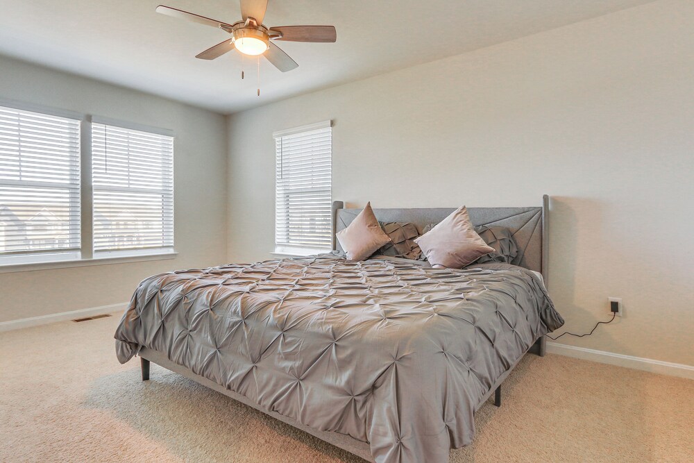 2 Mi to Dtwn Frederick: Updated Townhome
