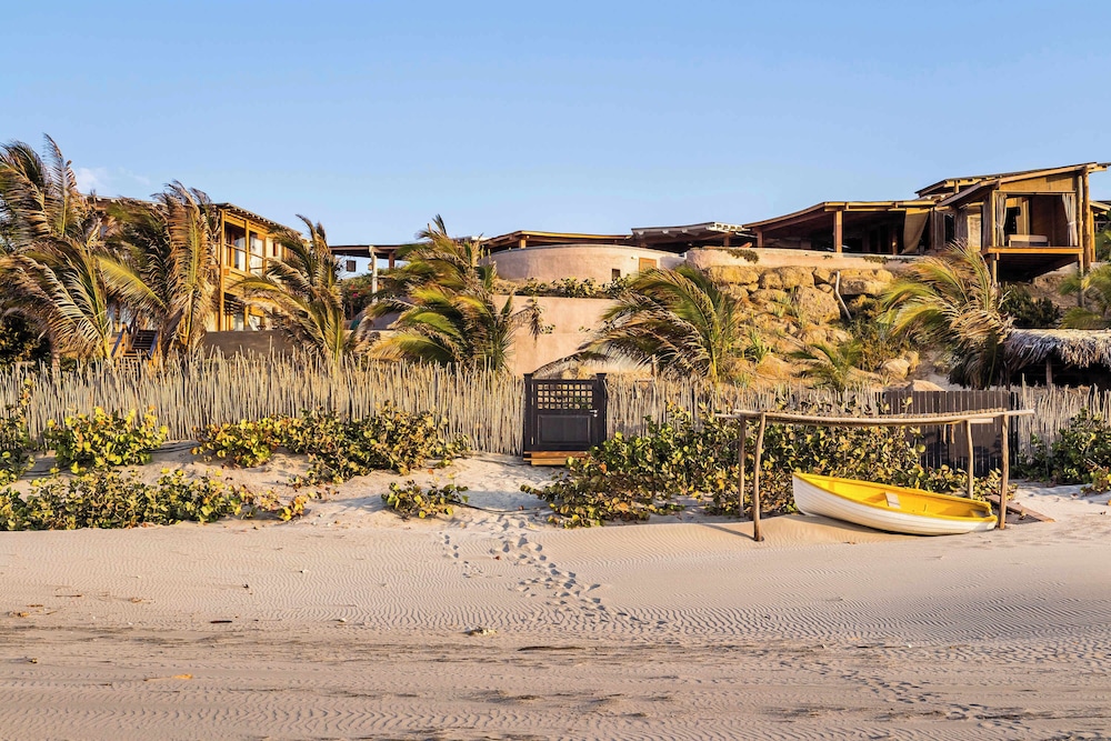 w Enjoyable 4BR w Pool in M Ncora