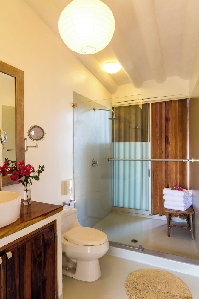 w Enjoyable 4BR w Pool in M Ncora