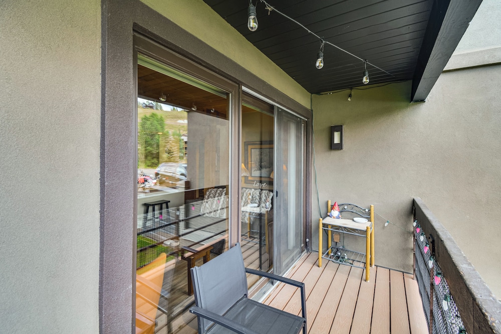 The Love Shack - A Couple's Colorado Retreat!