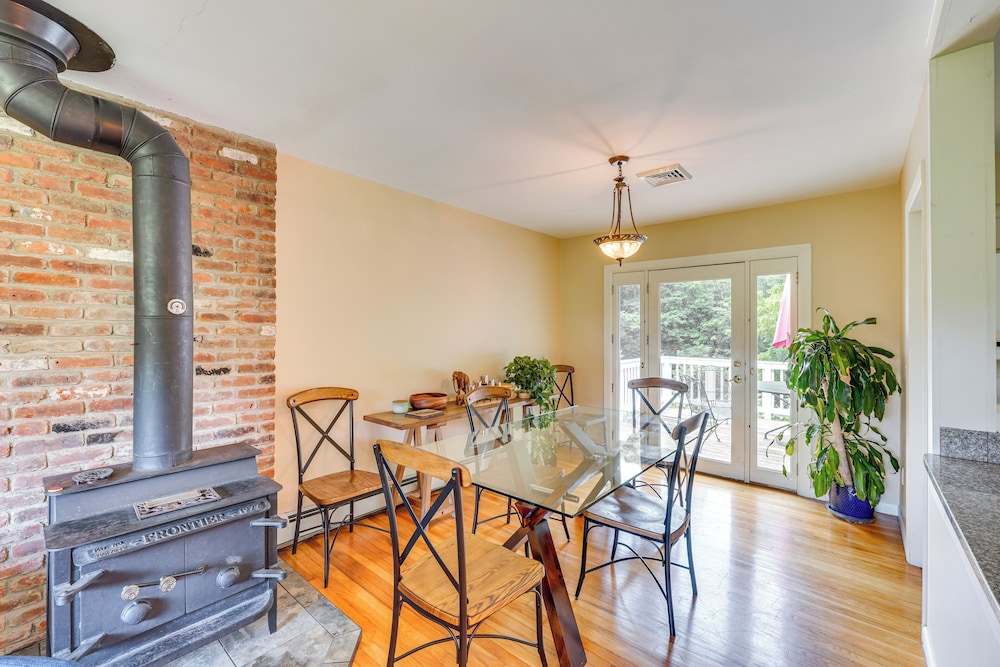 Hudson Valley Horse Farm Retreat in Salt Point - Property Image 2