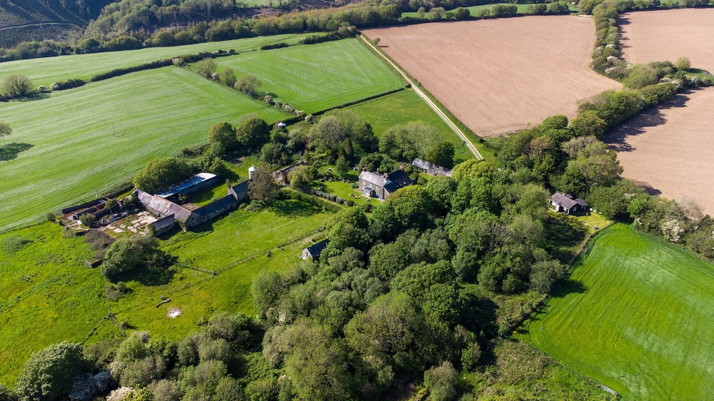 Henllys Lodge