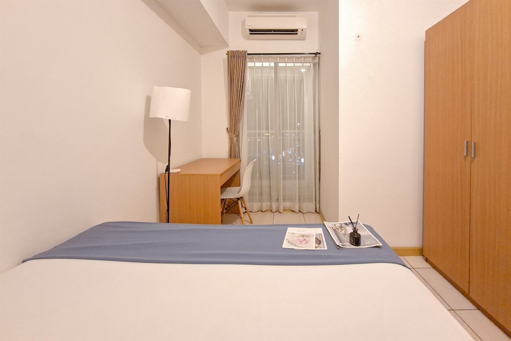 Nice And Homey 2Br Apartment M-Town Residence