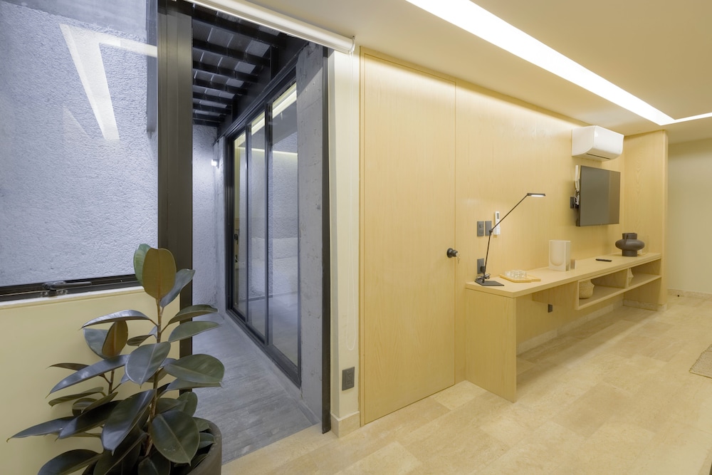 hotel room