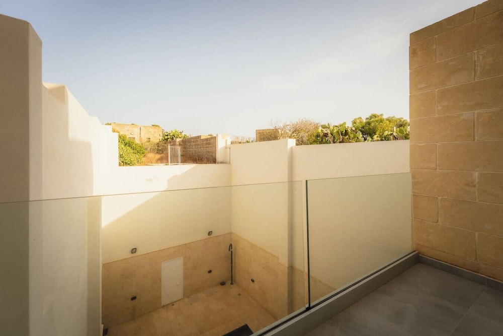 Gozo Haven With Pool Views in Nadur for Families