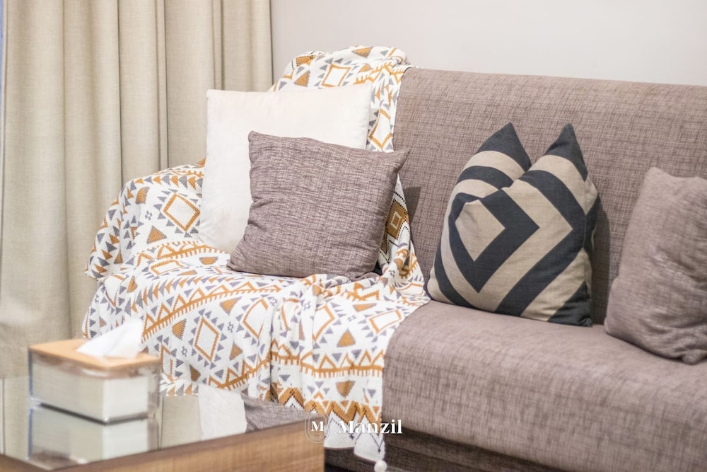 Manzil- Chic Studio in JVC With Premium Amenities