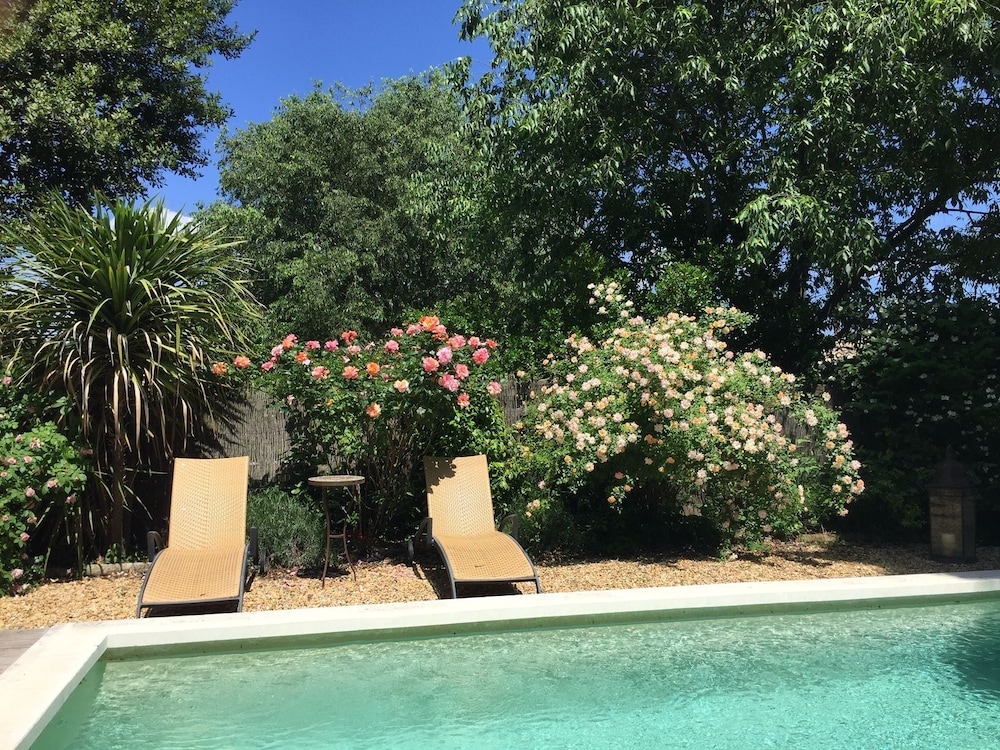 Maison des Lauriers view 3