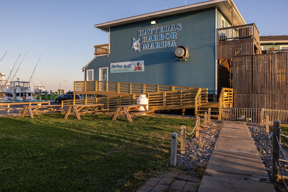 Hatteras Harbor Marina
