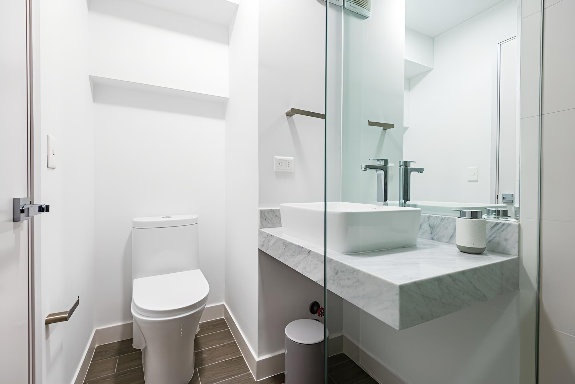 Trendy Host Alta San Isidro view 4