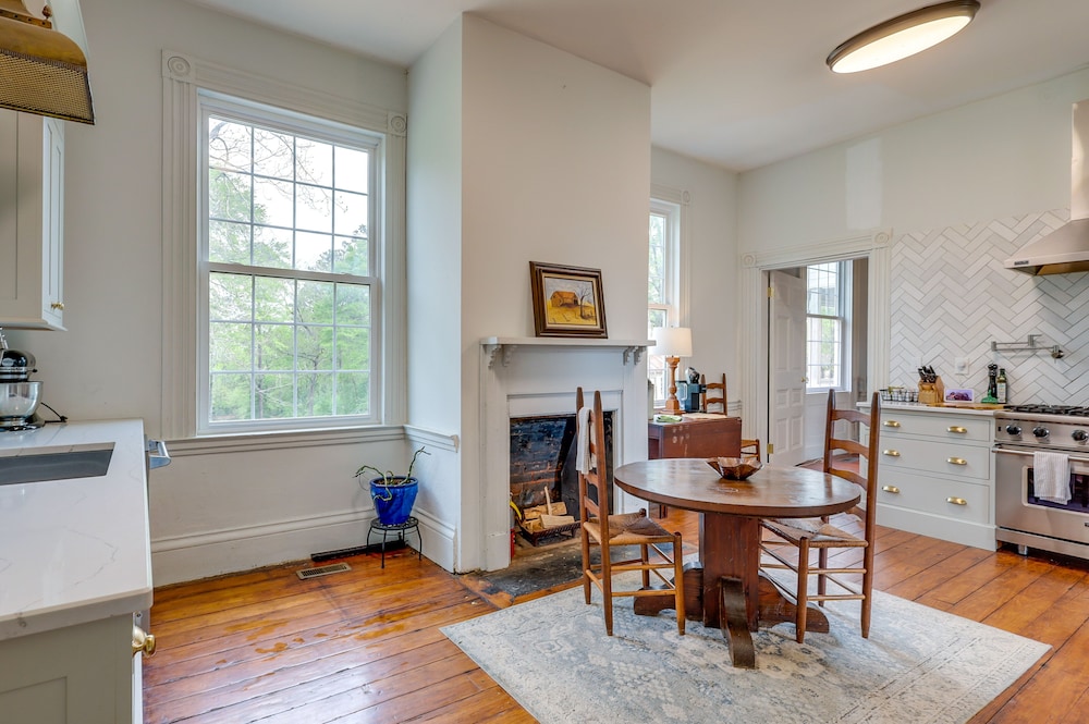 Milledgeville Home w/ Fire Pit + Pond Access! view 2