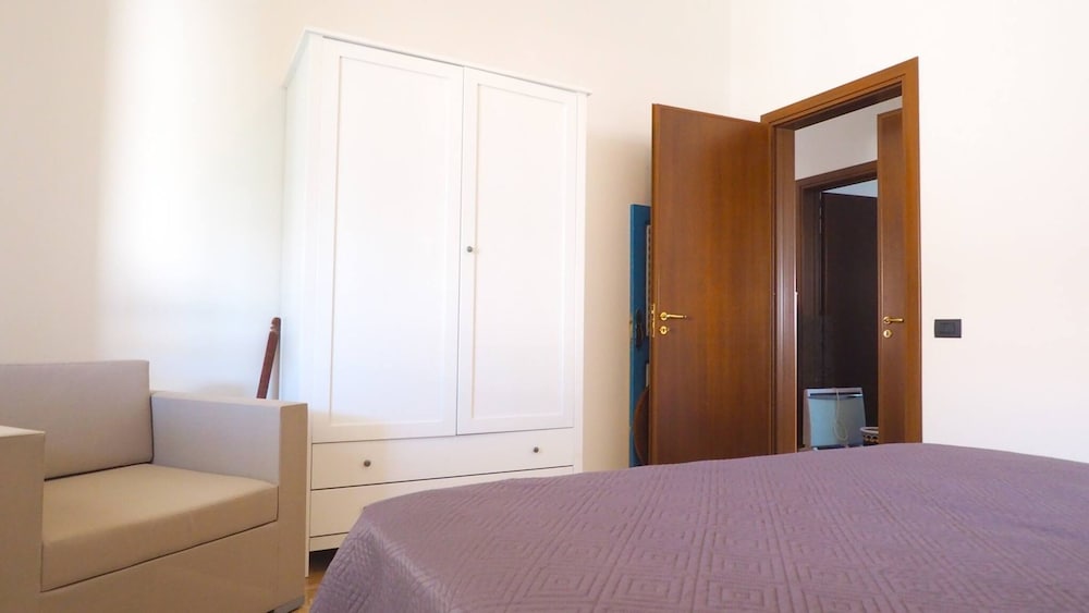 Villa Fede - 3 Bedrooms 2 Bathrooms air Conditioning by the sea