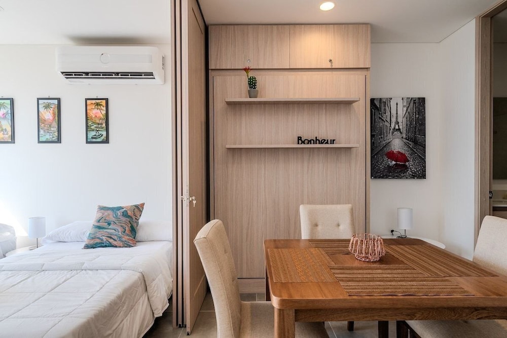 Salguero Suites