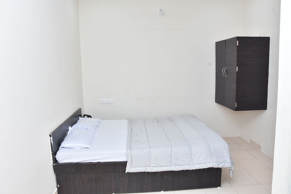 Aatithya home stay