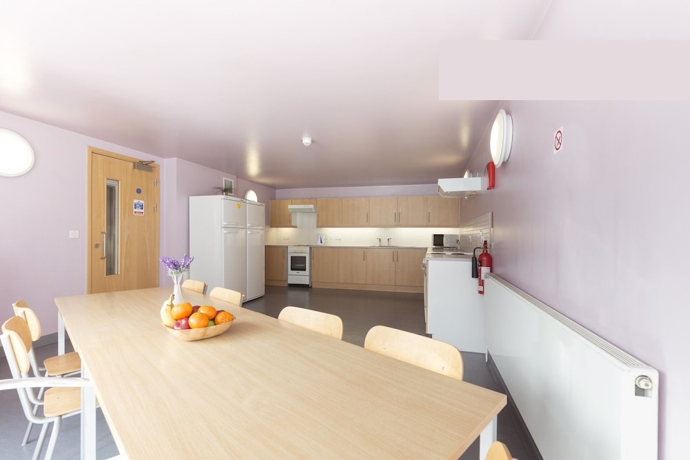Friendship House - Hostel