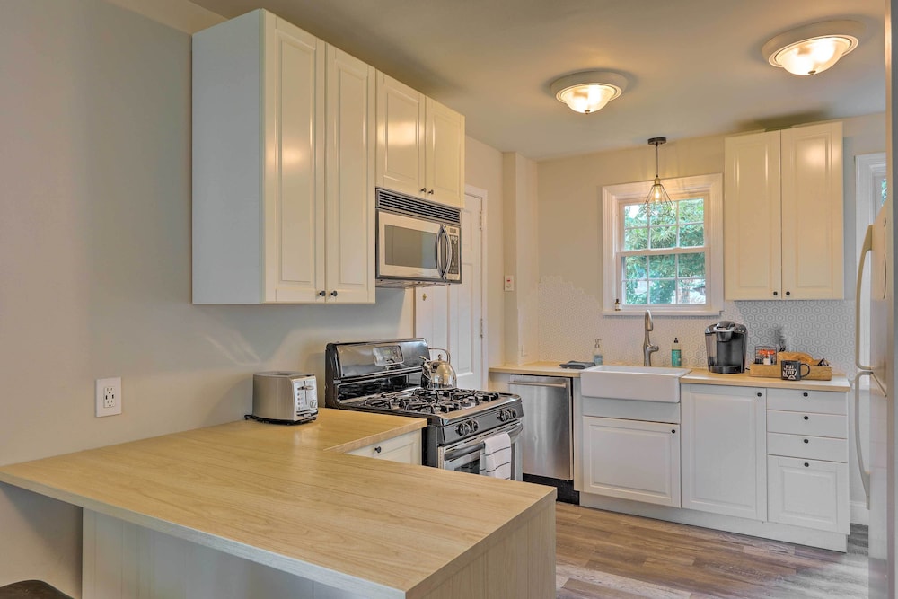 Cincinnati Vacations - Charming Cincinnati Home < 10 Mi to Downtown! - Property Image 20