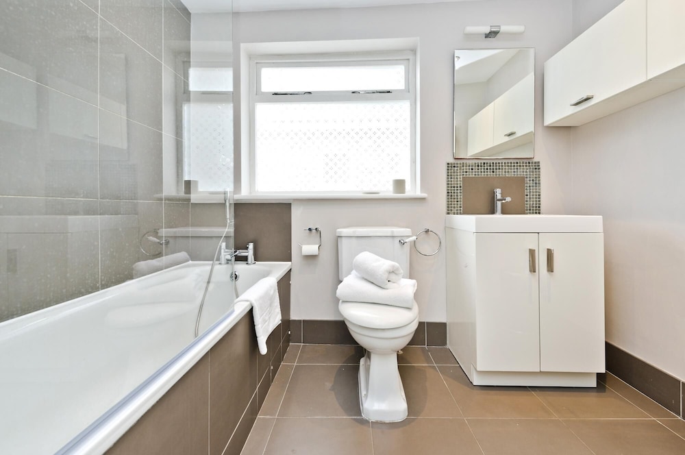 Family Home near Clapham Common
