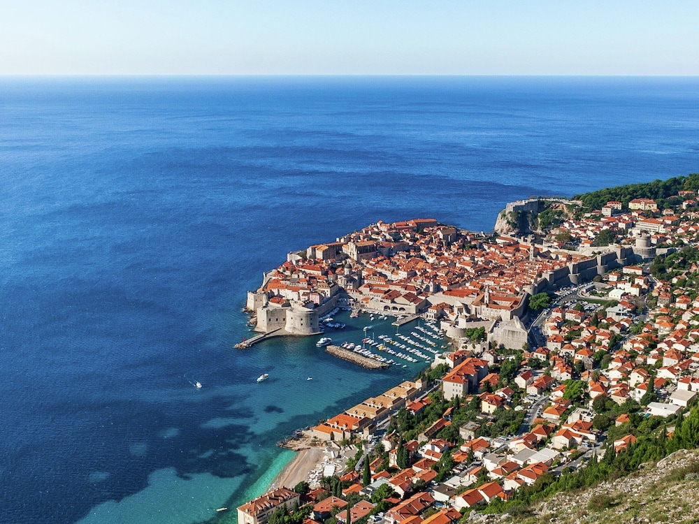 Villa on an Exclusive Location in Dubrovnik With Pool