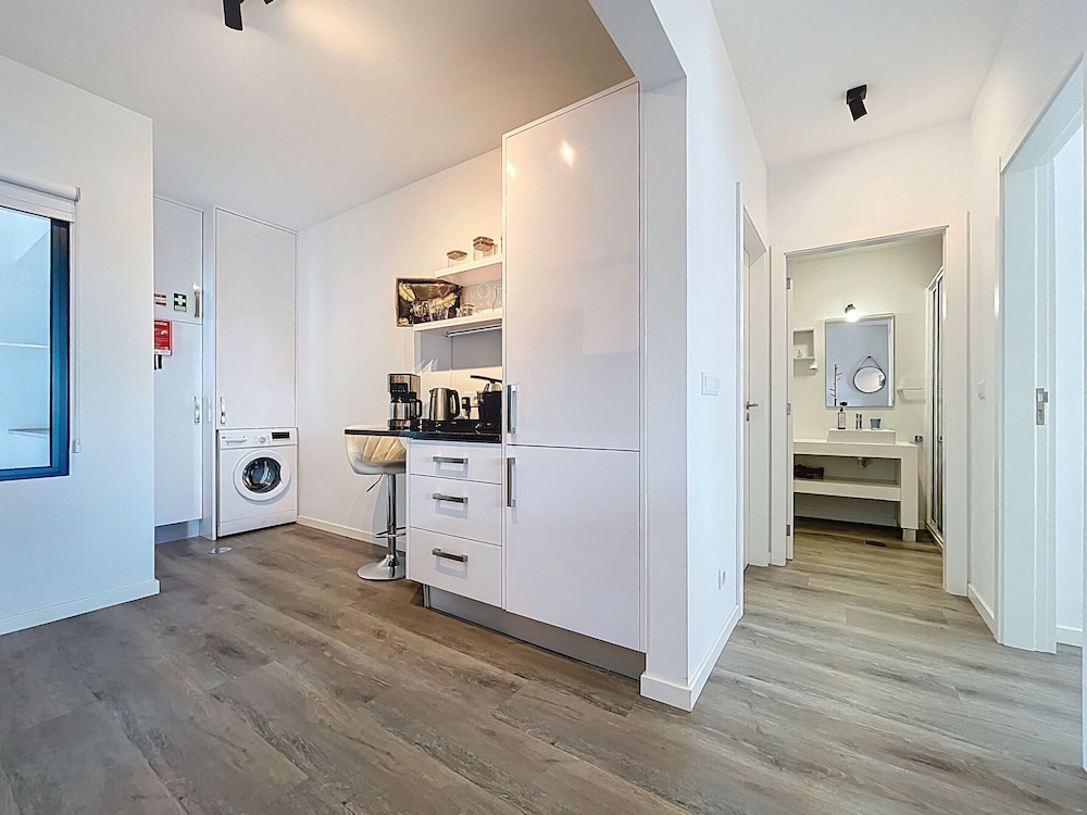 Cliff Ocean Apartment by Atlantic Holiday