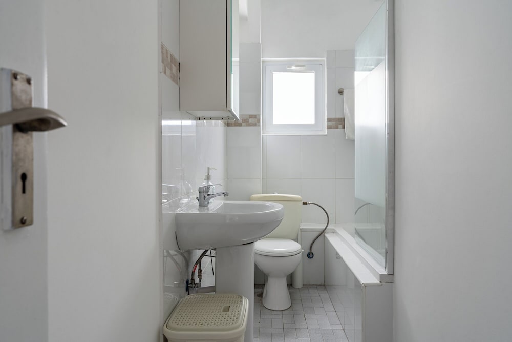 Bastia - Skyline 1-BR Apt in Nicosia