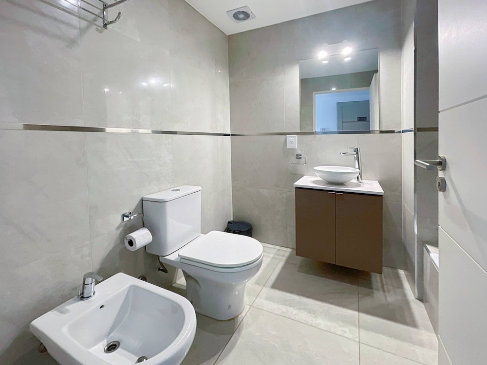 Ayres Suites Moreno