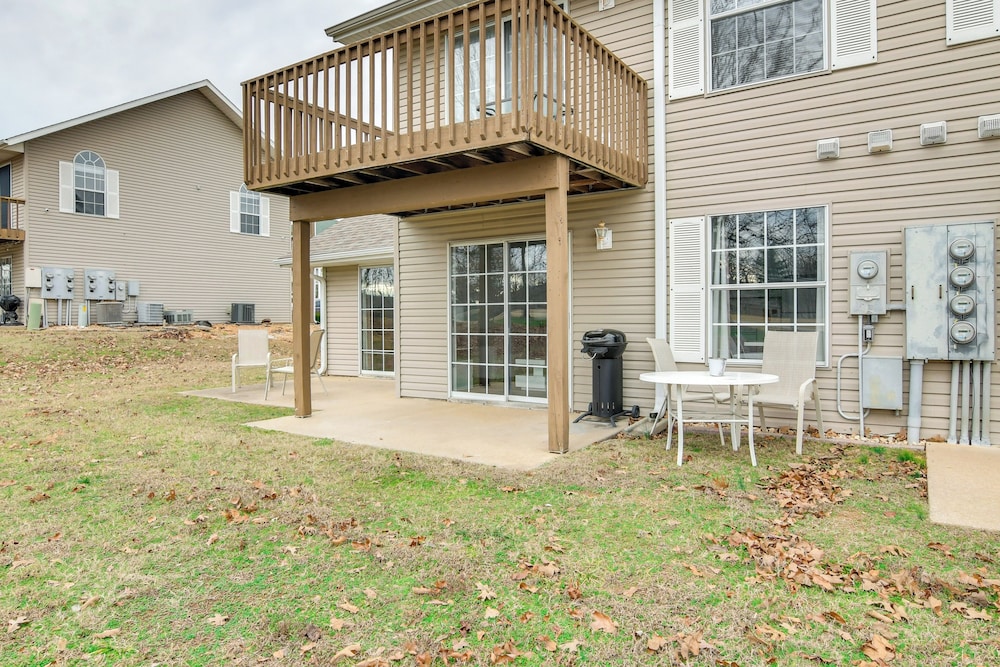 Near Attractions & Shows: Branson Updated Condo