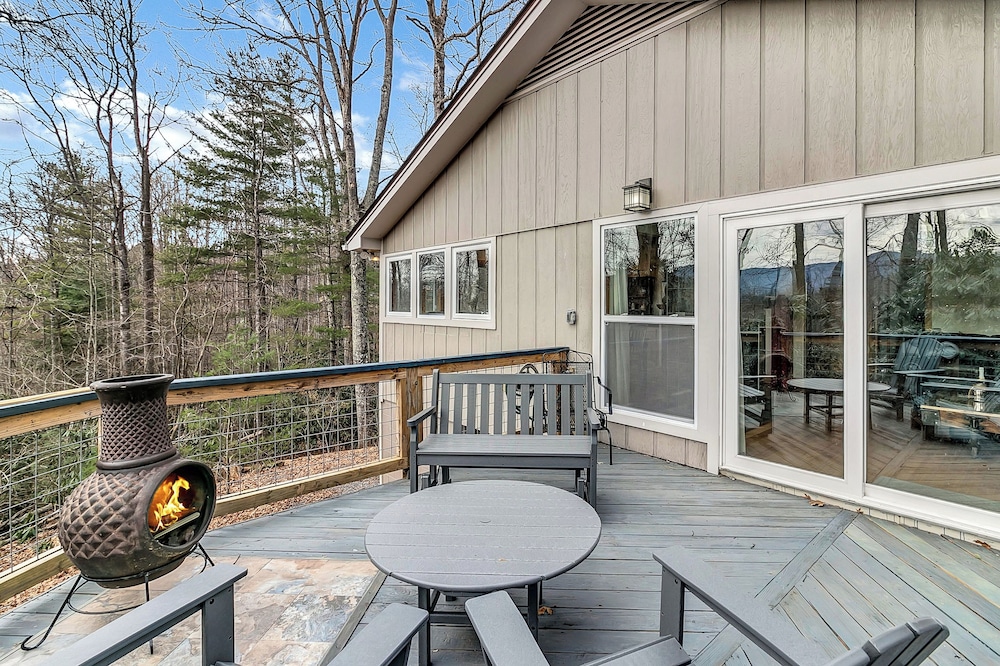Black Mountain Treehouse