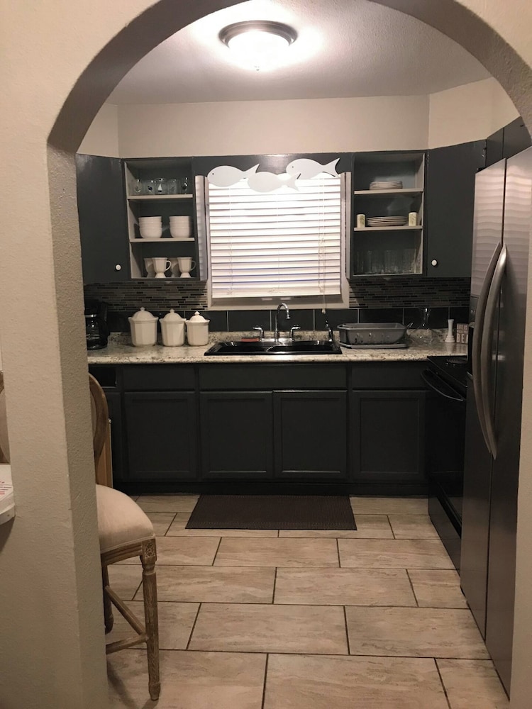1BR Apartment in Historic Galveston