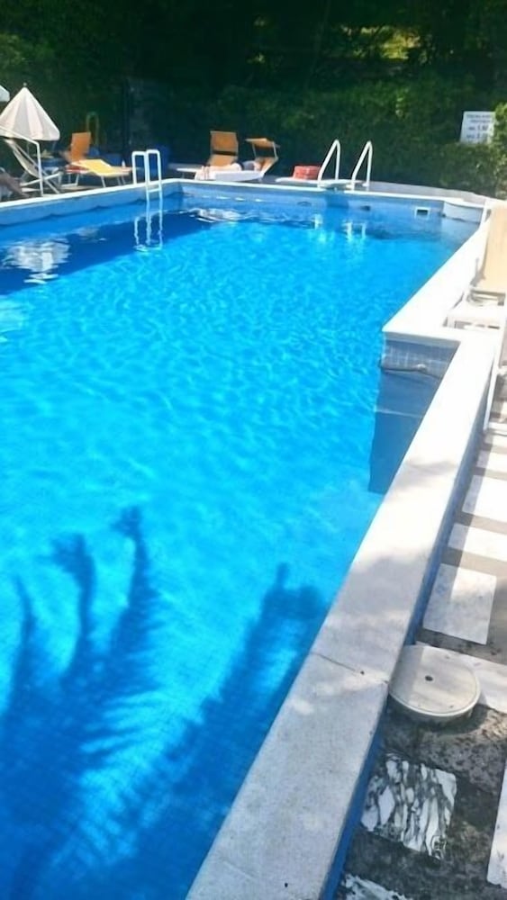 Eurotel 406 en Rapallo — recepcion & lobby